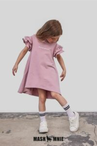 Dievčenské teplákové šaty s krátkymi rukávmni ružová mimi kids 2500000050_a (2)