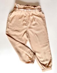 Dievčenské ľahké nohavice s trblietavým opaskom – béžová mimi kids 1230000619_a (1)